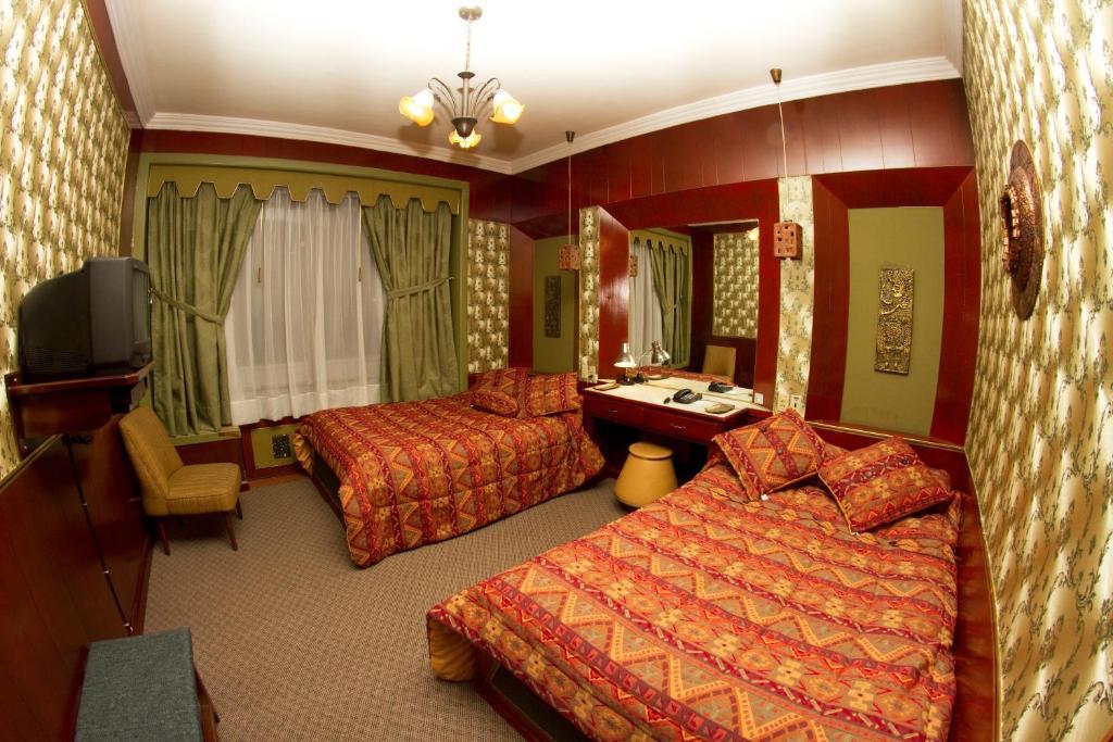 Hotel Inca Imperial Quito Exterior photo